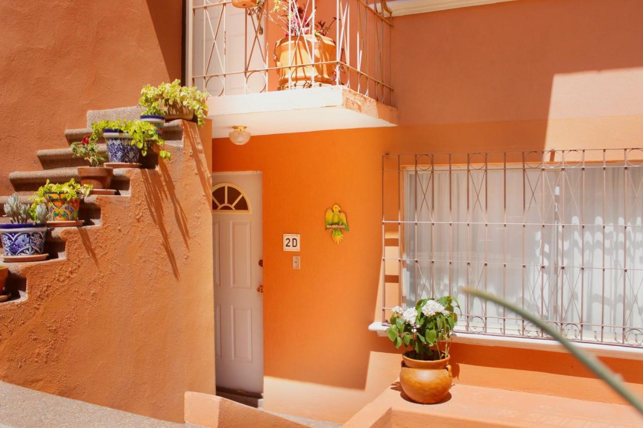Colorful Family Condo With Terrace And Free Parking 瓜纳华托 外观 照片