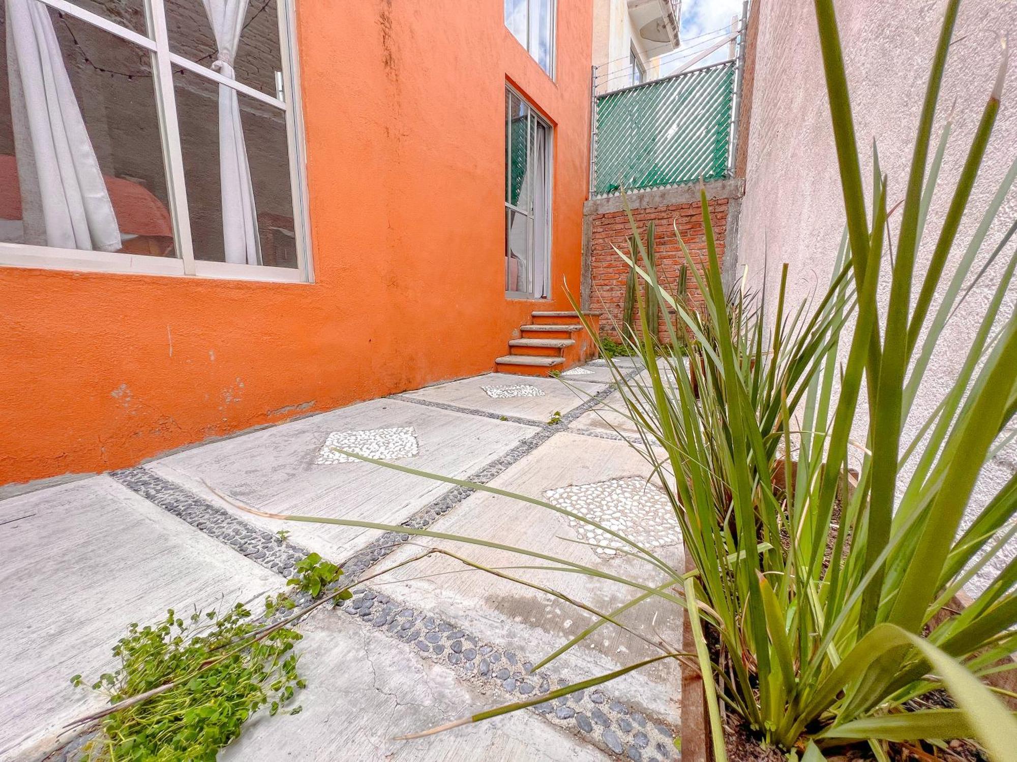 Colorful Family Condo With Terrace And Free Parking 瓜纳华托 外观 照片